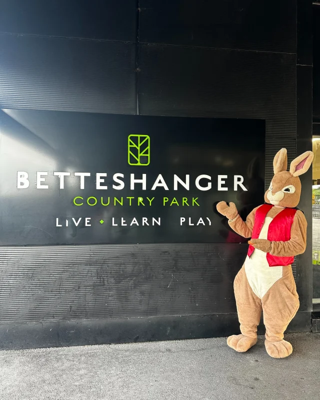 🐰 BOOK NOW: Easter Trail at Betteshanger Park! 🌳

Hop along with 'Billy' the Easter Bunny on a fun-filled adventure through the Betteshanger woods! Help Billy find his missing Easter eggs and uncover the mystery of who’s been hiding them all over the woods! 🐣🍫

📅 Dates: Saturday 5th April – Monday 21st April 2025
⏰ Times: 10am to 4pm
💰 Price: £10 per child / £4 per adult
🚗 Parking not included.

Every child will receive a clue sheet to guide them through the trail. Once you've solved all the clues, hop on down to meet Billy for an Easter egg treat and a photo opportunity! 📸🐇

Book now for an egg-citing day out https://www.betteshanger-park.co.uk/event/easter-trail/
#easter #eastertrail #holidays #halfterm #family #familyfun #deal #kent #sandwich