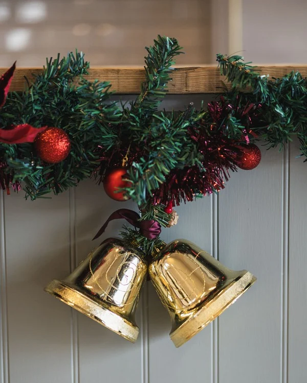 🎁 Looking for the perfect Christmas gift? 🎄

Give the gift of unforgettable experiences at Betteshanger Park!

Whether it’s a Murder Mystery Evening, a cosy Lamp Room dining voucher, or an Activities voucher for those who love adventure - we’ve got something for everyone on your list.

🎟️ For more info email events@betteshangerparks.co.uk

#BetteshangerPark #ChristmasGifts #ExperienceVouchers #LampRoom #Activities